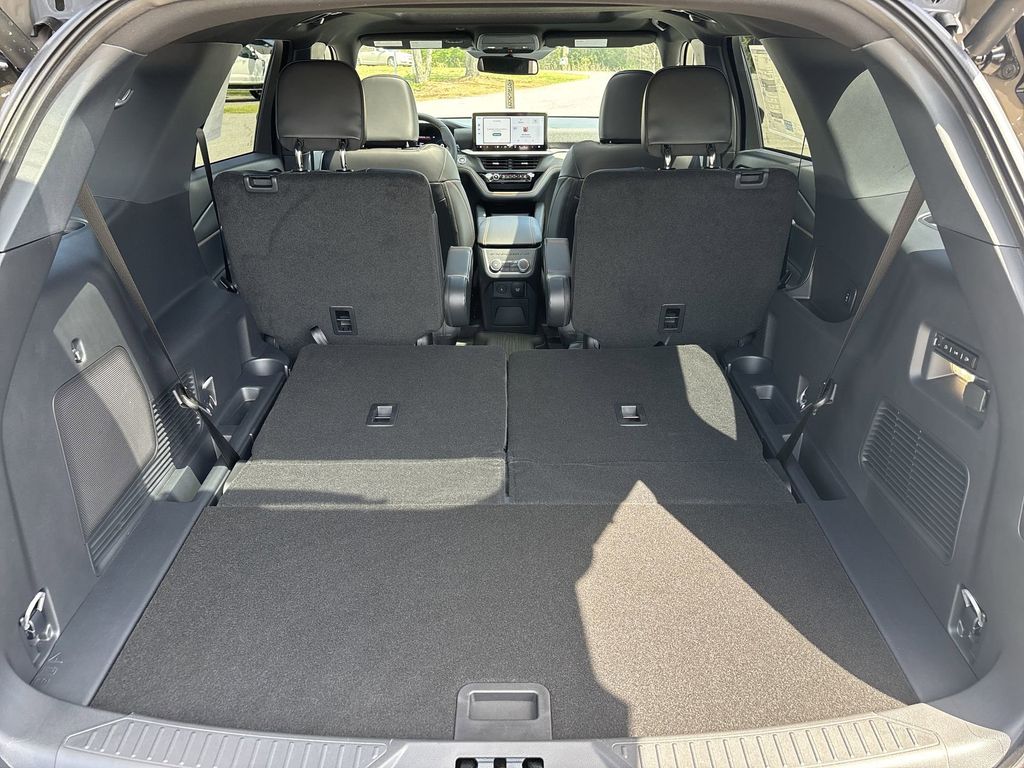 New 2026 Marsh Gray Ford Tremor® image 22