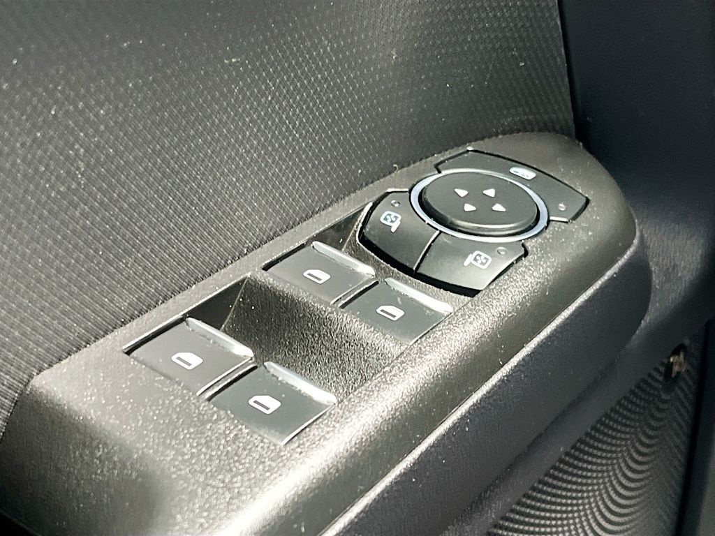 Used 2023 Green Ford Outer Banks image 18