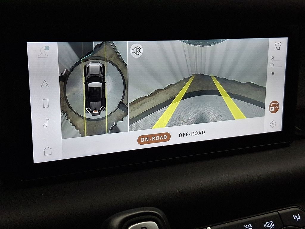 Thumbnail: 2020 Land Rover Defender - 20