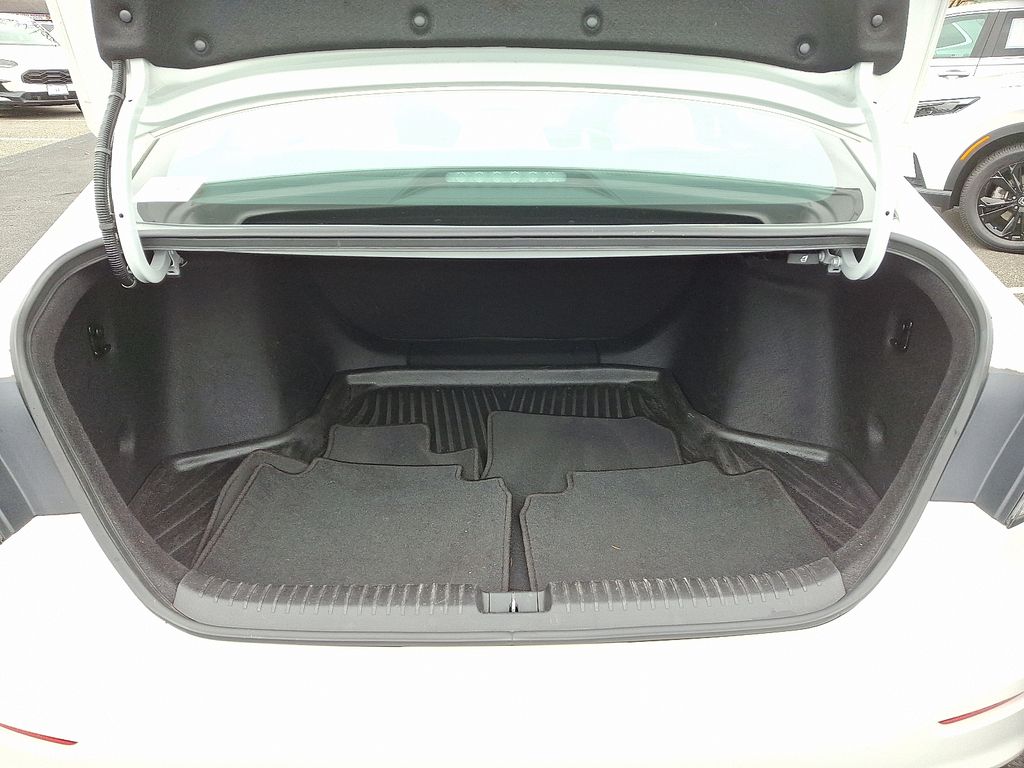 Thumbnail: 2023 Honda Accord - 29