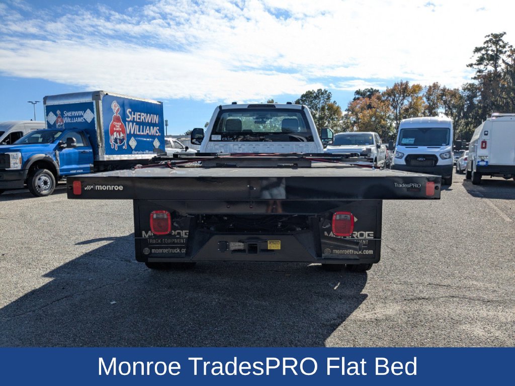 2025 Ford F-550 Chassis XL