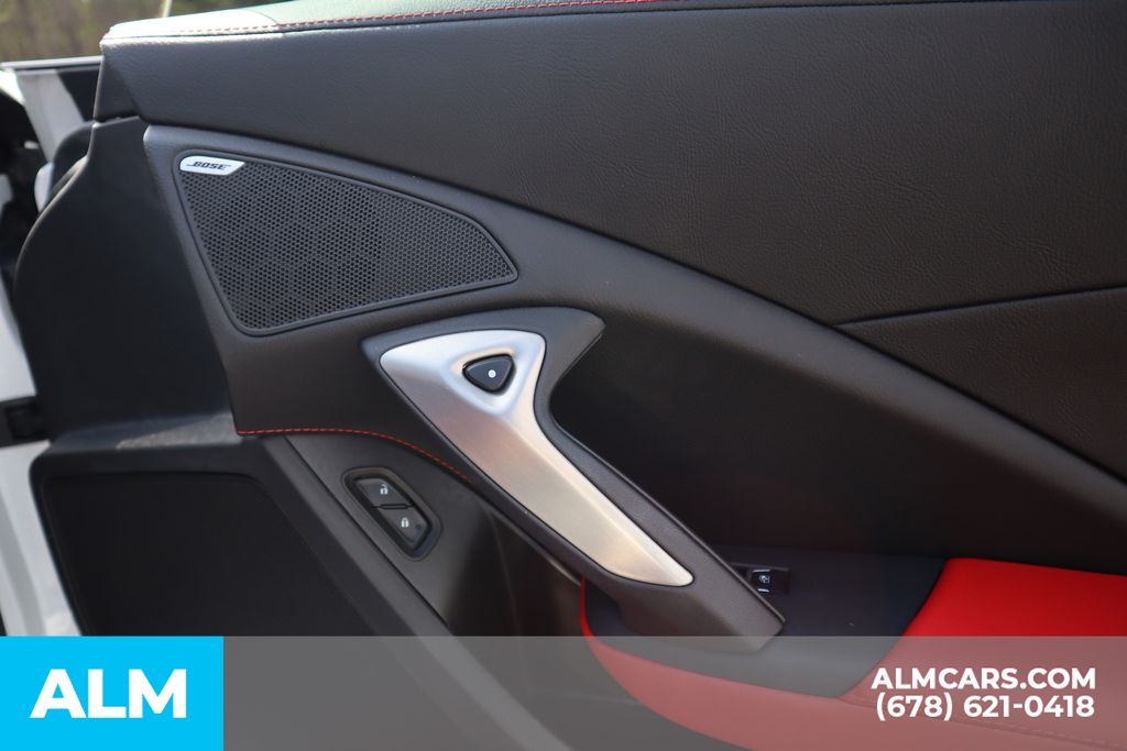 Used 2018 White Chevrolet Grand Sport image 25