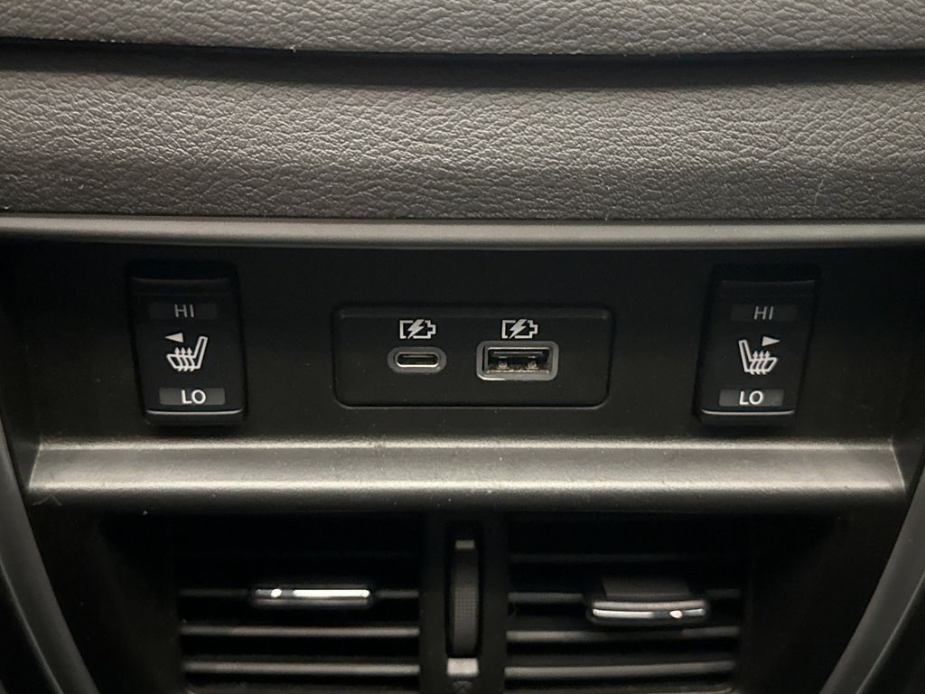 Thumbnail: 2023 Nissan Murano - 21