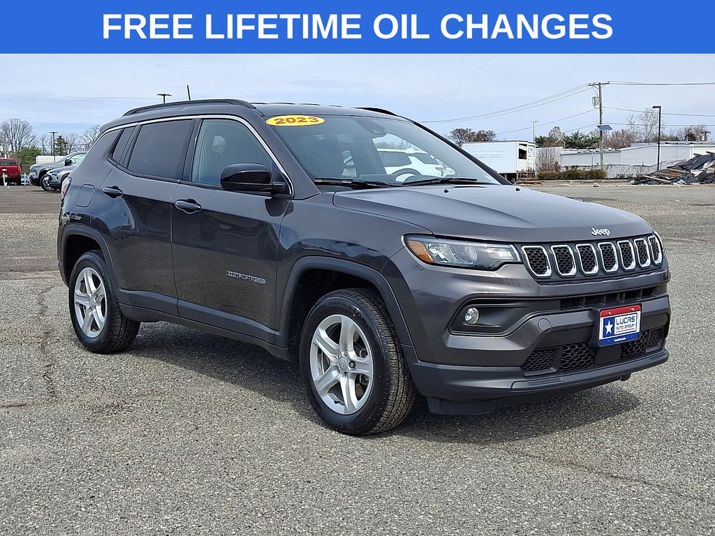Crystal Metallic 2023 Jeep Compass SUV / Crossover Four-Wheel Drive 8-Speed Automatic