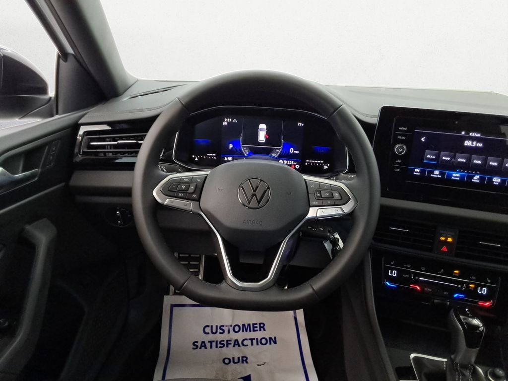 used 2025 Volkswagen Jetta car