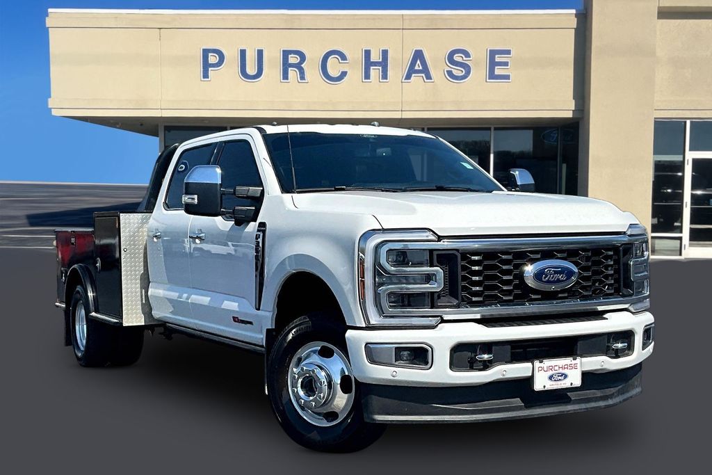 2024 Ford F-350 Super Duty Platinum Crew Cab LB DRW 4WD