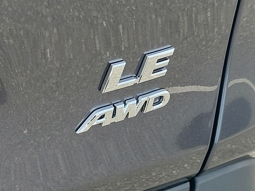 Thumbnail: 2025 Toyota RAV4 - 6