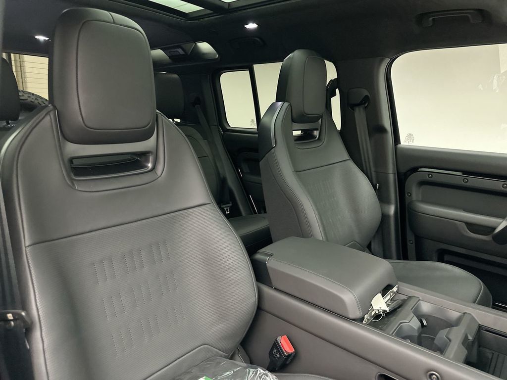 Thumbnail: 2026 Land Rover Defender - 14