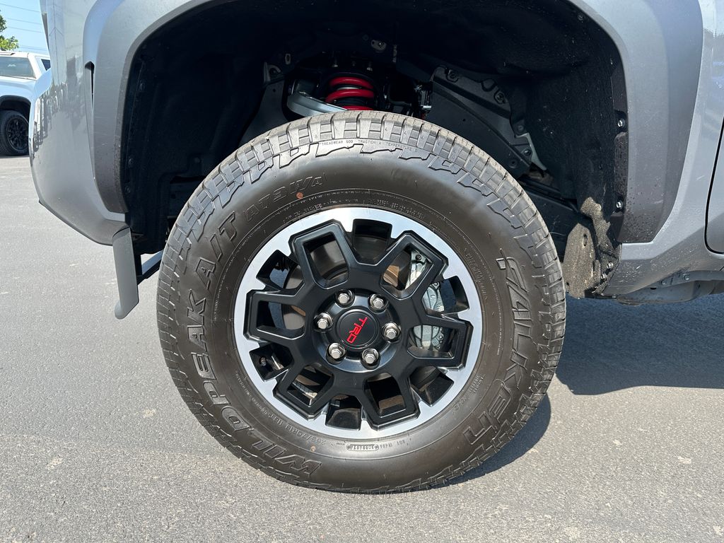 2025 Toyota Tacoma Hybrid TRD Off Road