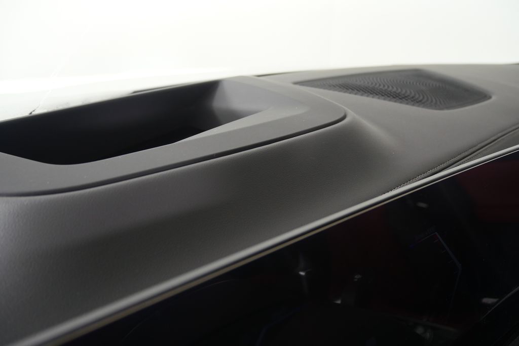 Thumbnail: 2026 BMW X6 - 18