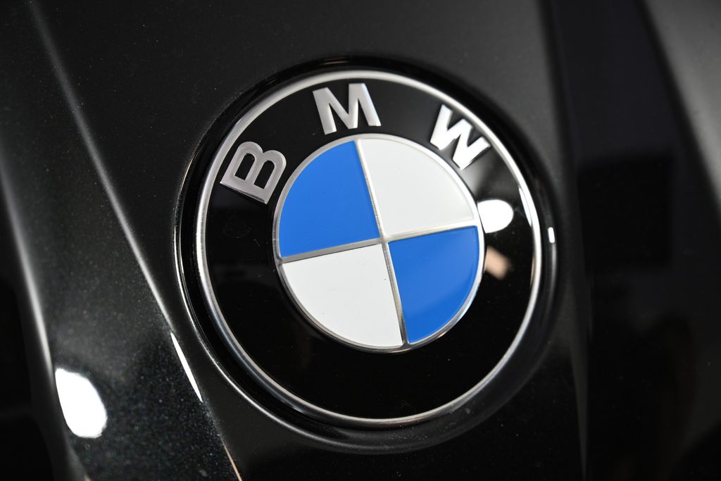 Thumbnail: 2026 BMW X3 - 13