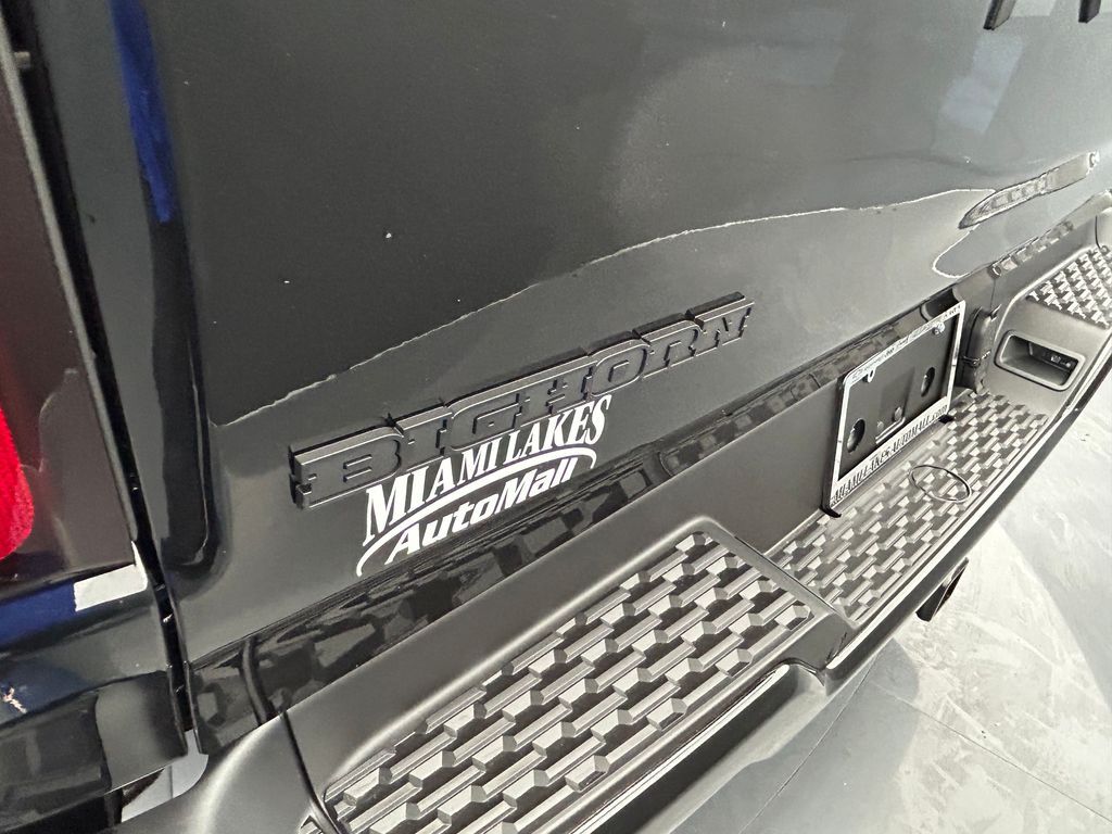 New 2026 Diamond Black Crystal Pearlcoat Ram Big Horn/Lone Star image 37