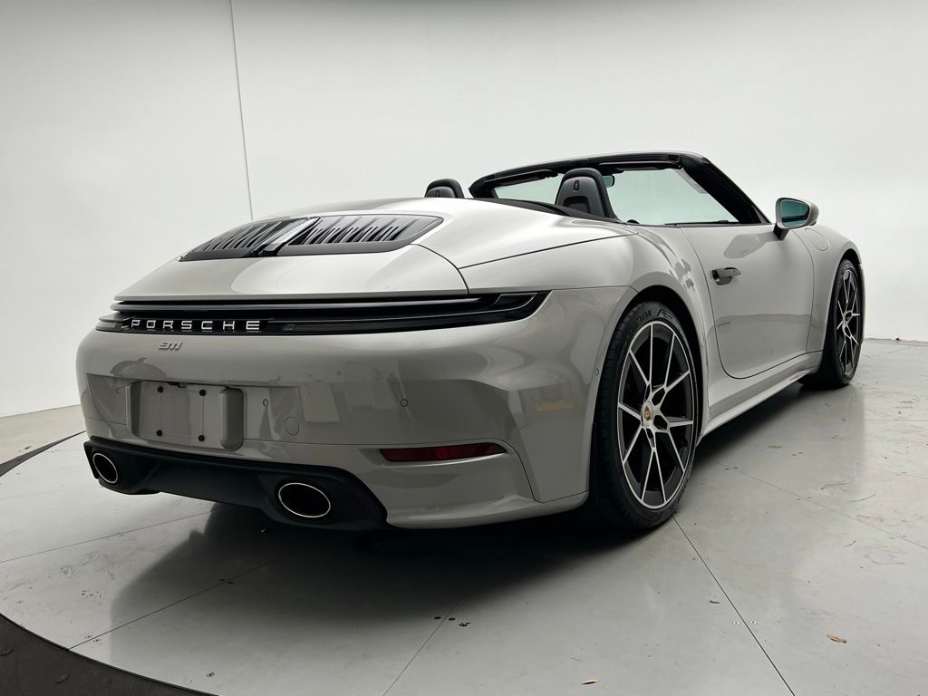 Thumbnail: 2025 Porsche 911 - 22