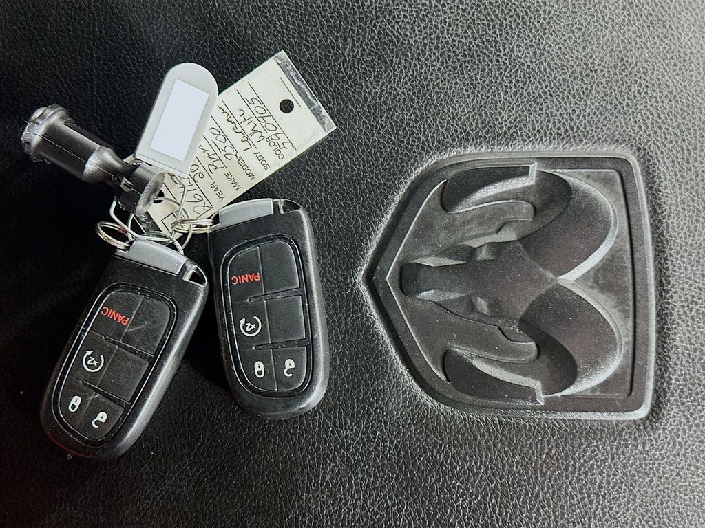 Used 2017 White Ram Laramie image 36