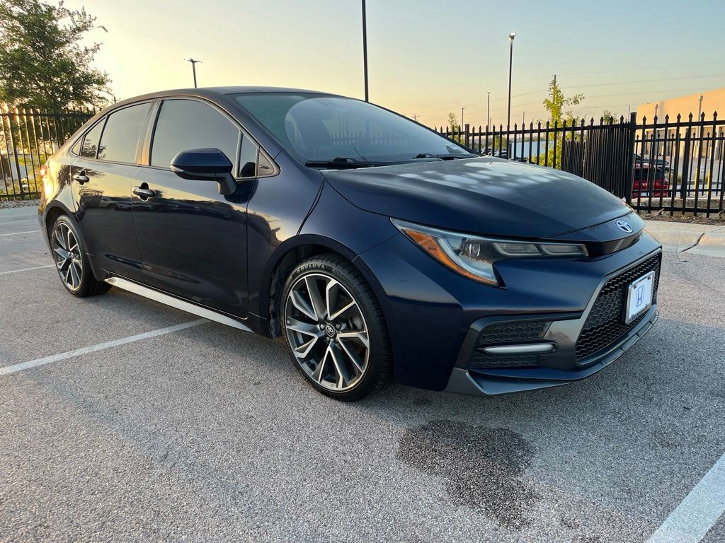 Thumbnail: 2021 Toyota Corolla - 3