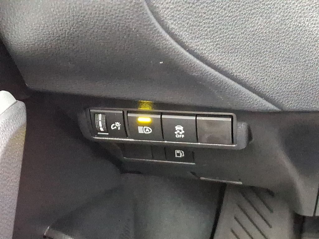 Thumbnail: 2026 Toyota Corolla Cross - 23