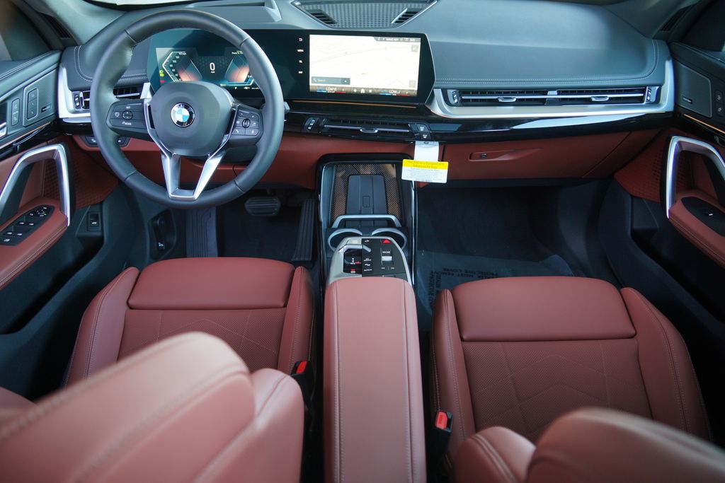 Thumbnail: 2027 BMW X1 - 21