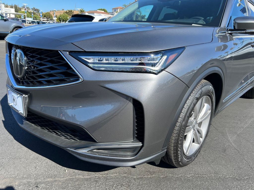 2025 Acura MDX Base 3