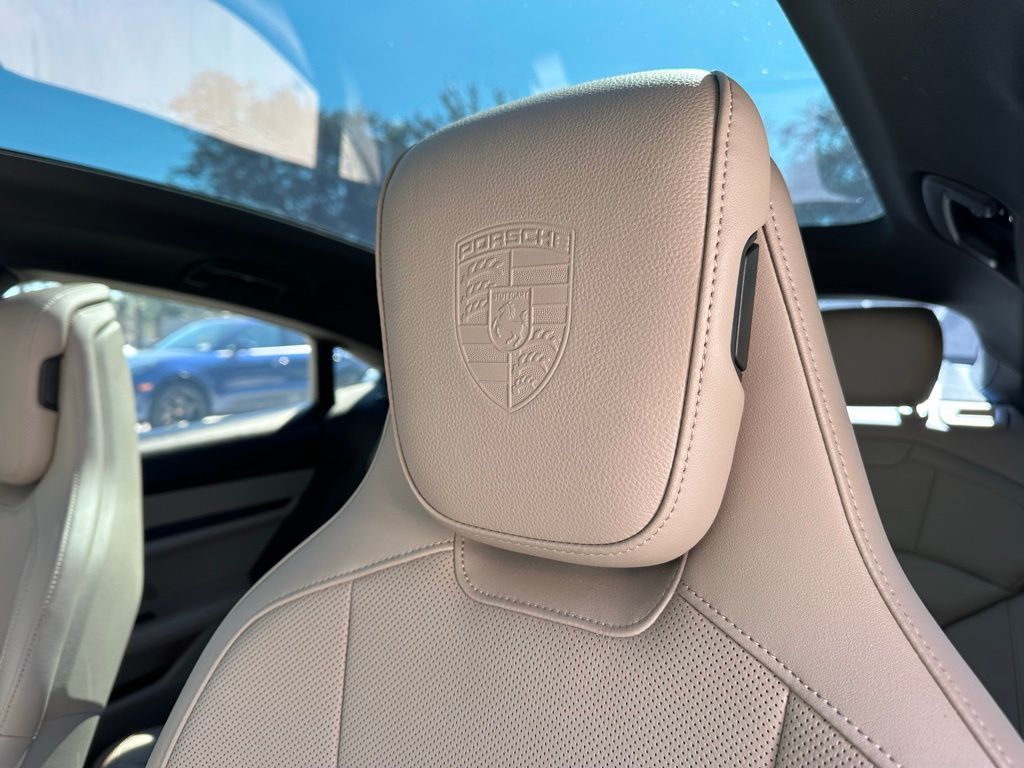 Thumbnail: 2023 Porsche Taycan - 24