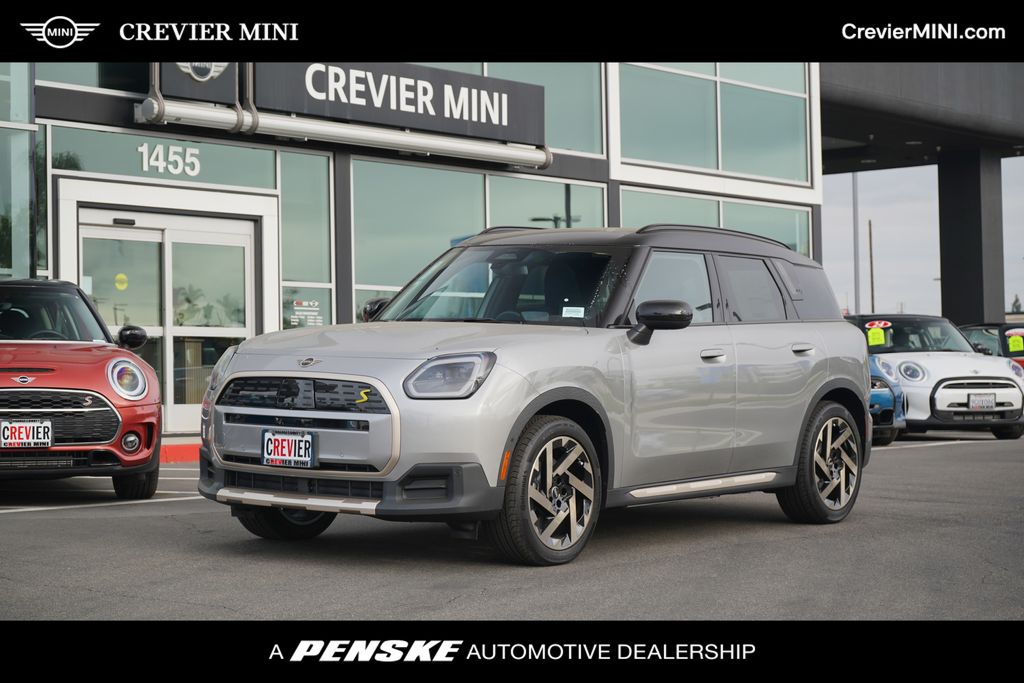 2025 MINI Cooper Countryman  -
                Santa Ana, CA