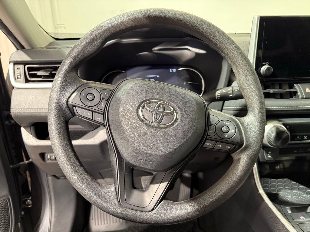 Thumbnail: 2024 Toyota RAV4 - 22