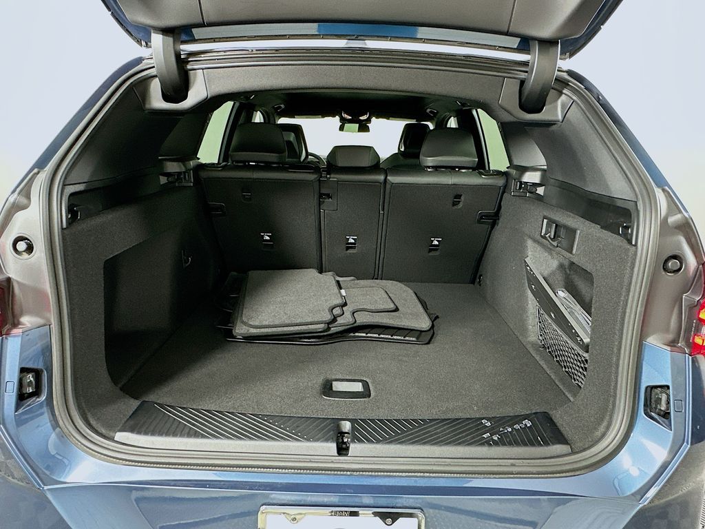 Thumbnail: 2025 BMW X3 - 25