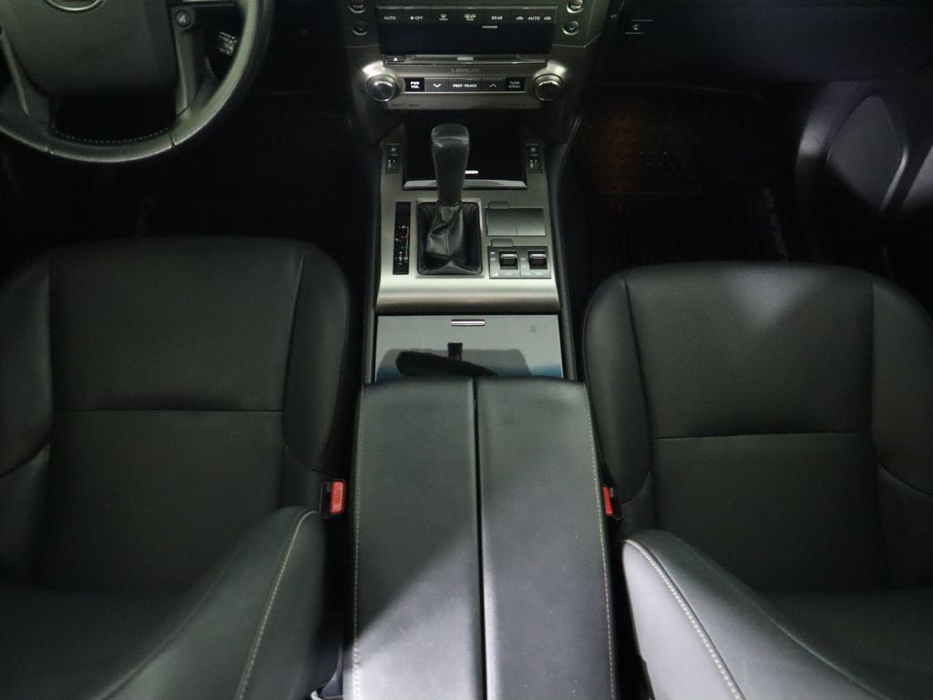 2016 Lexus GX 460 17