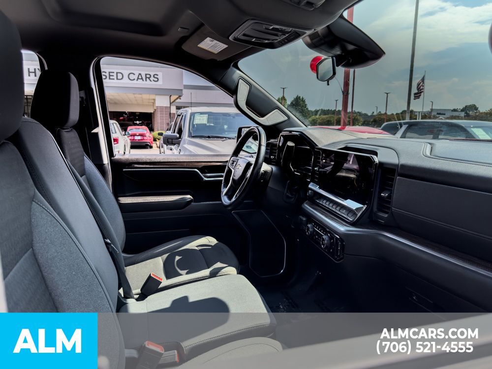 Used 2025 Red Chevrolet LT image 21