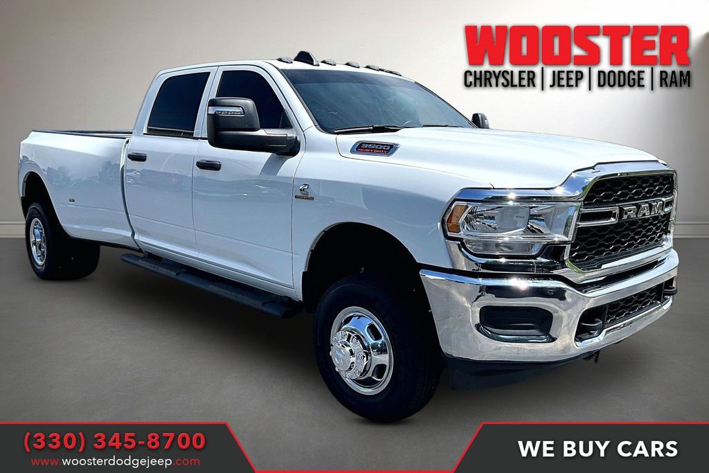 Bright White Clearcoat 2024 RAM 3500 Tradesman Crew Cab LB DRW 4WD Pickup Truck Four-Wheel Drive 6-Speed Automatic