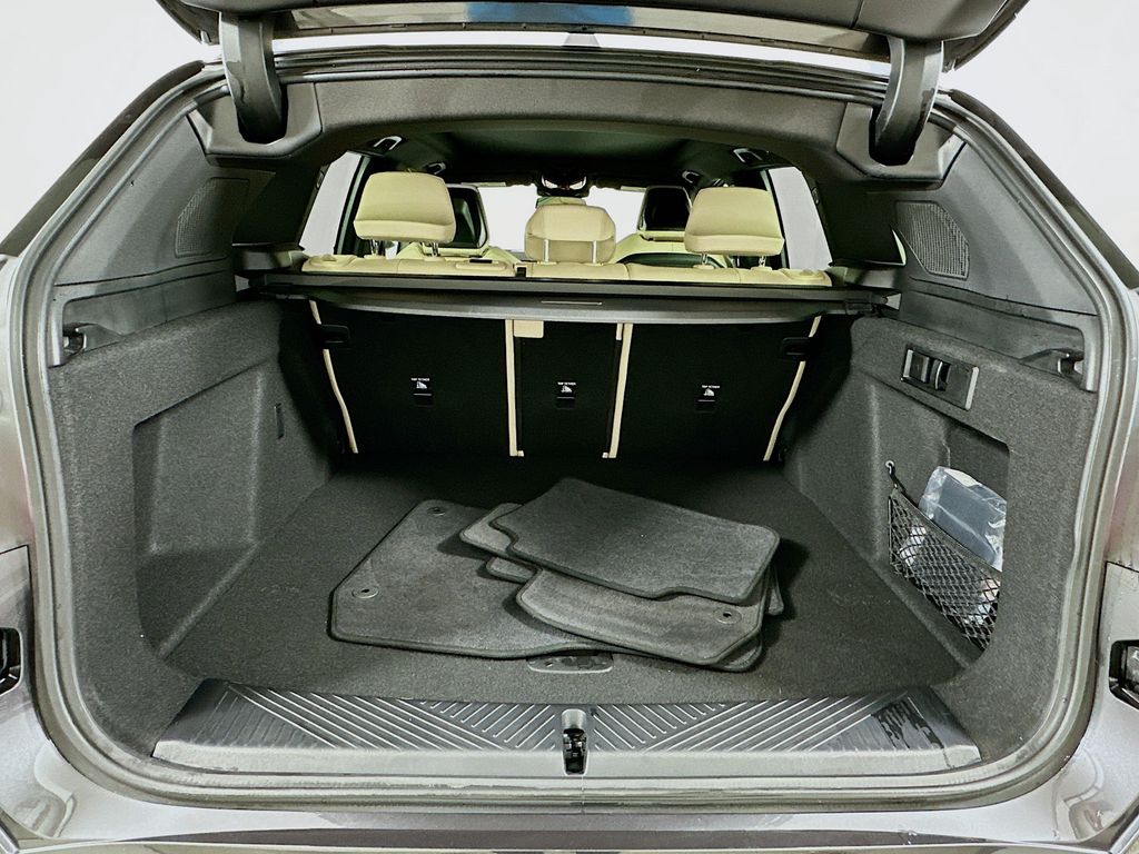 Thumbnail: 2025 BMW X3 - 26