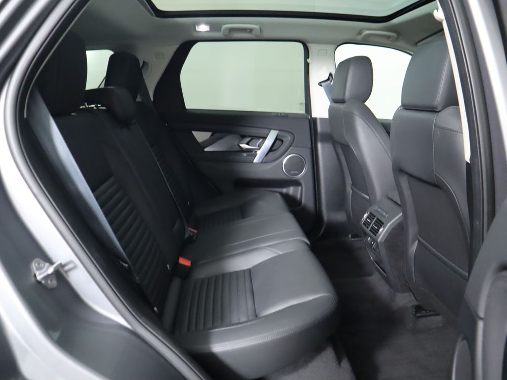 Thumbnail: 2023 Land Rover Discovery Sport - 23