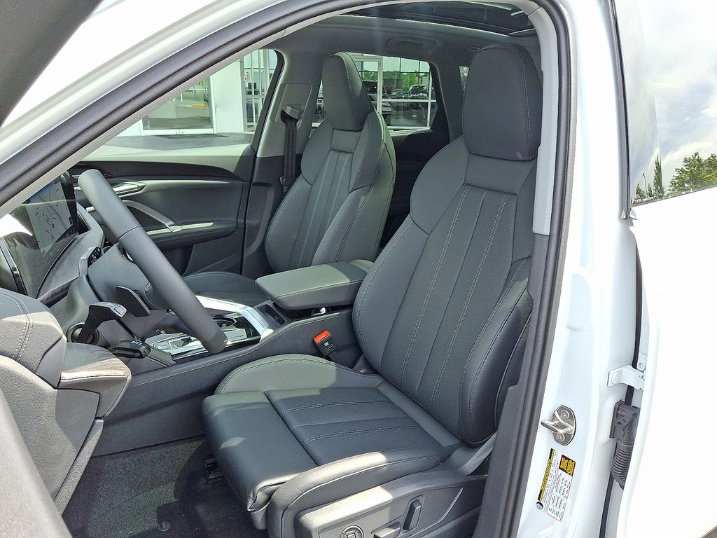 2025 Audi Q5  10