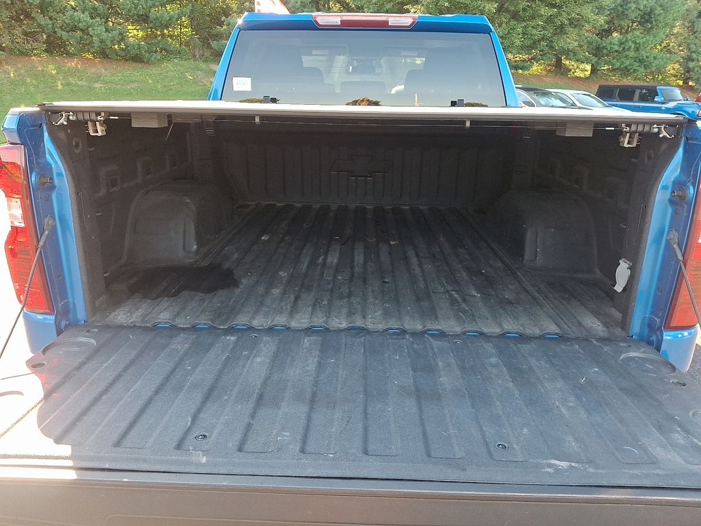 Thumbnail: 2022 Chevrolet Silverado 1500 - 29