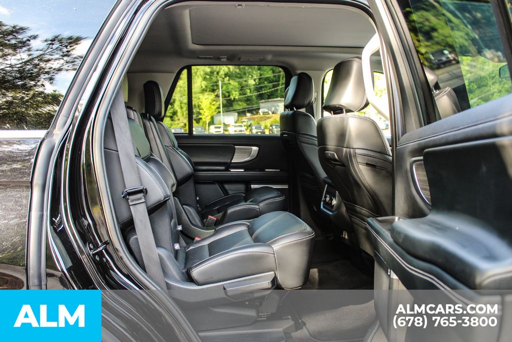 Used 2025 Black Ford Platinum image 21