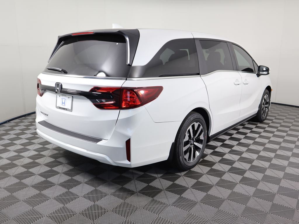 Thumbnail: 2026 Honda Odyssey - 5