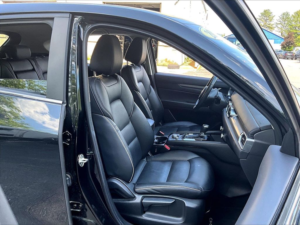 2024 Mazda CX-5 — photo 11