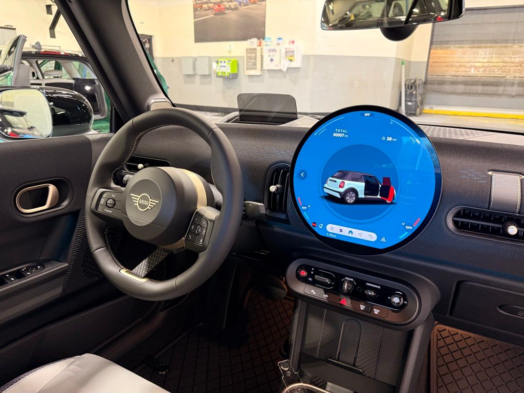 Thumbnail: 2026 MINI Cooper - 24