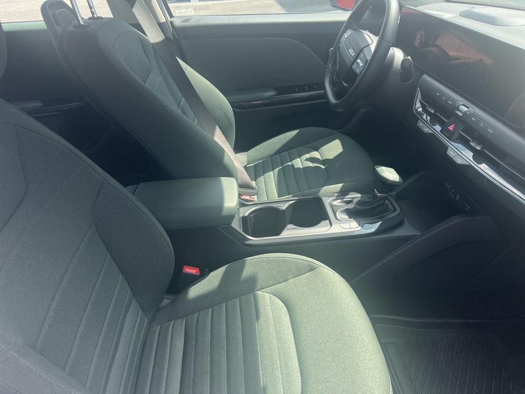 Thumbnail: 2025 Kia K4 - 4