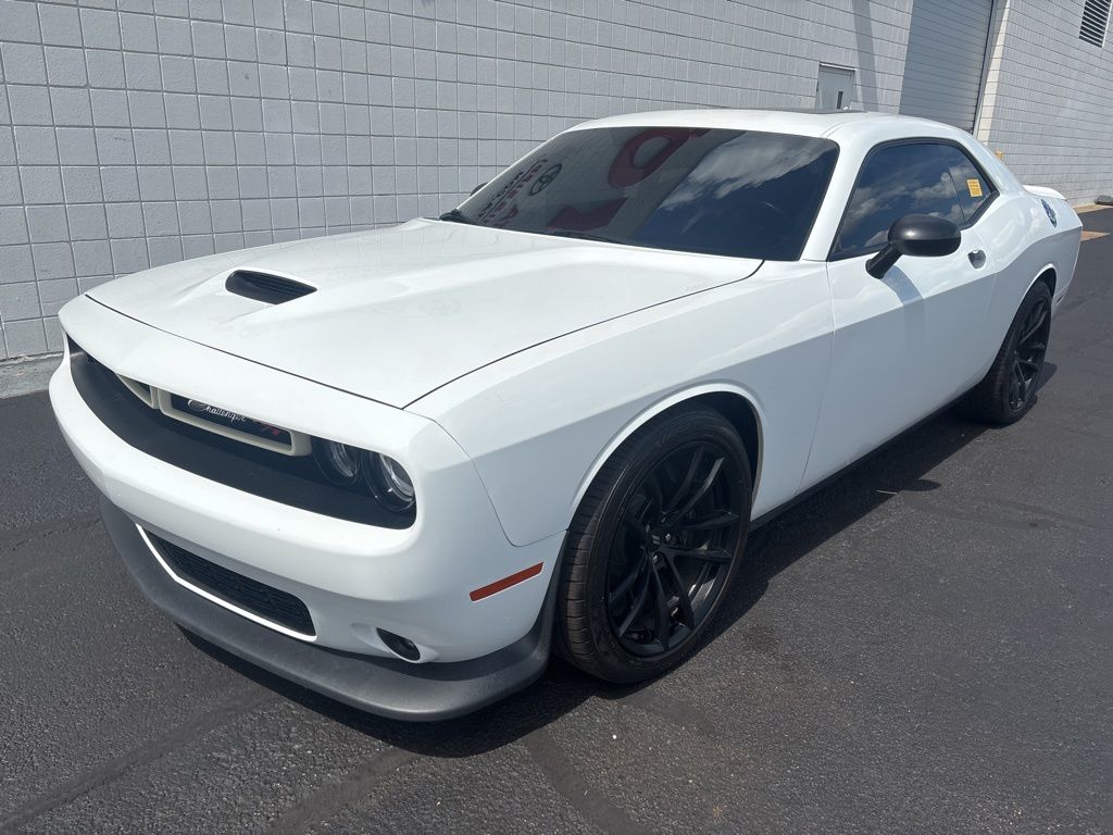 2022 Dodge Challenger R/T's photo