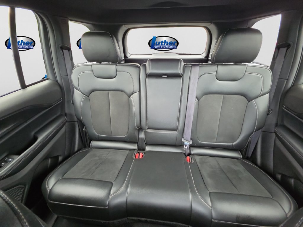 2025 Jeep Grand Cherokee Altitude Black at South Hills CDJR