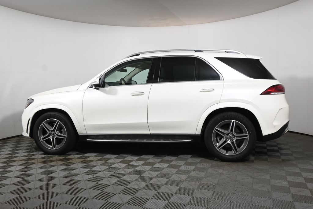 Thumbnail: 2021 Mercedes-Benz GLE - 2