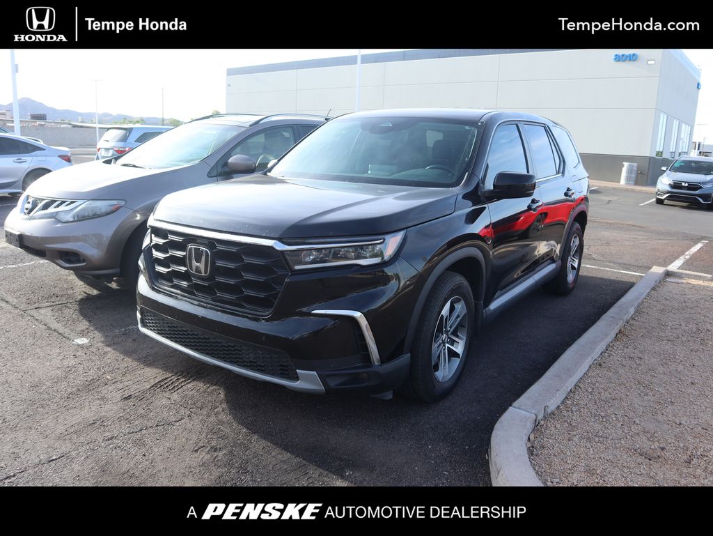 Thumbnail: 2023 Honda Pilot - 1