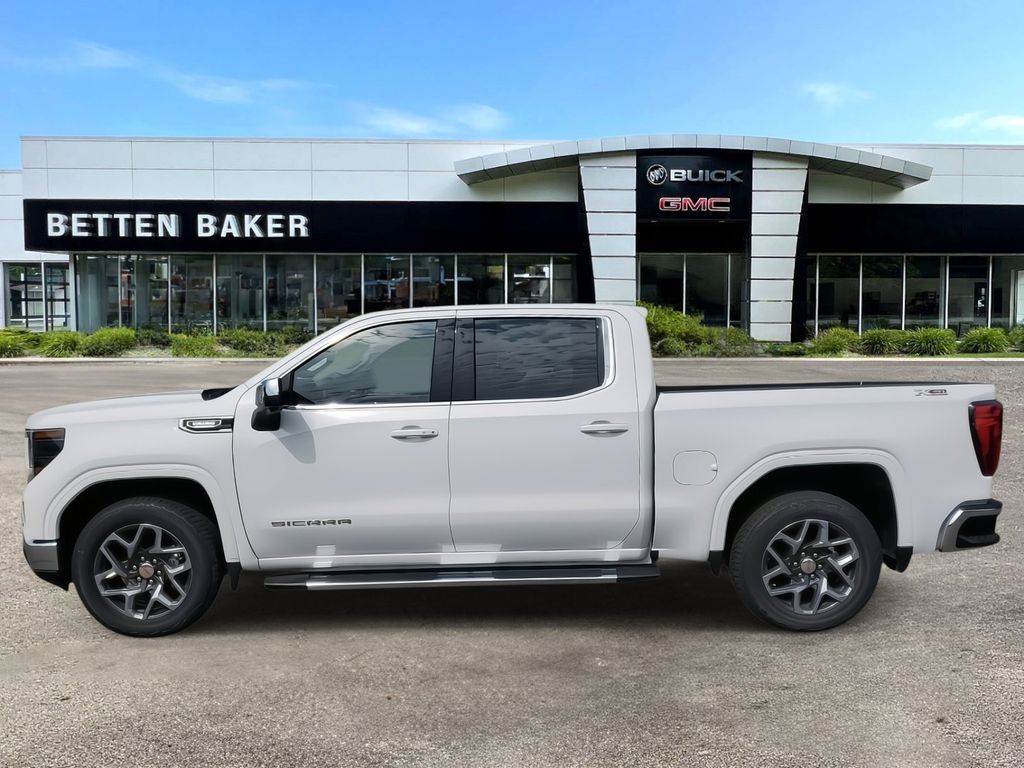 2024 GMC Sierra 1500 SLE 4