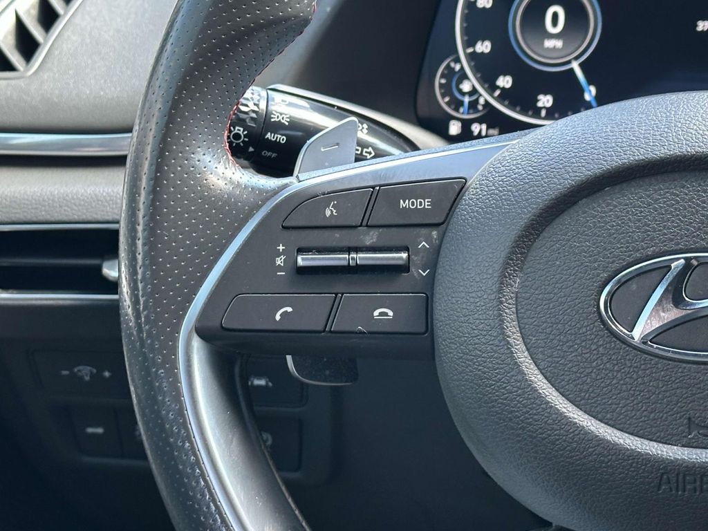 2020 Hyundai Sonata SEL Plus 19