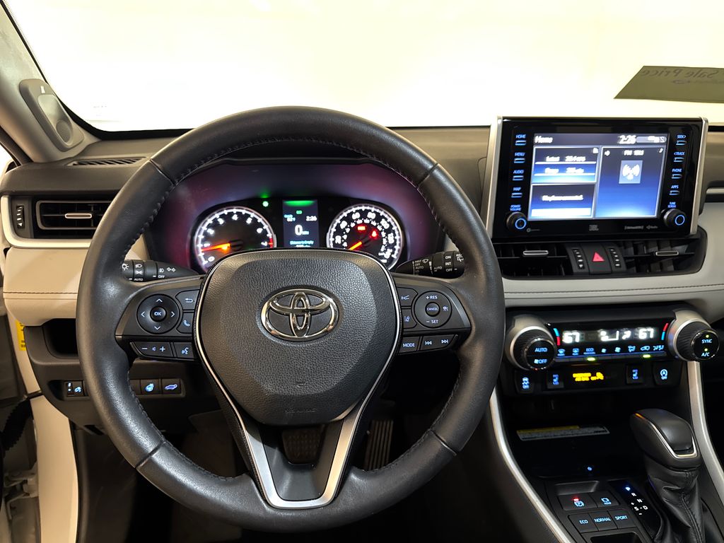 Certified Used 2020 White Toyota XLE Premium image 8