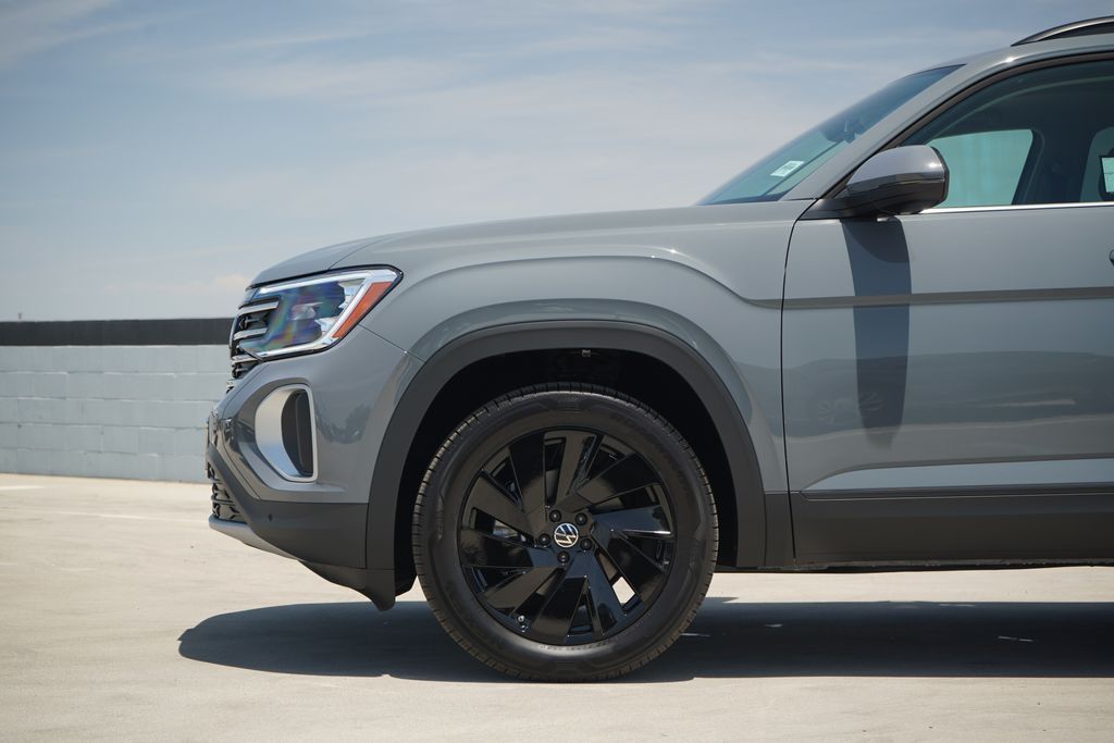Thumbnail: 2026 Volkswagen Atlas - 2