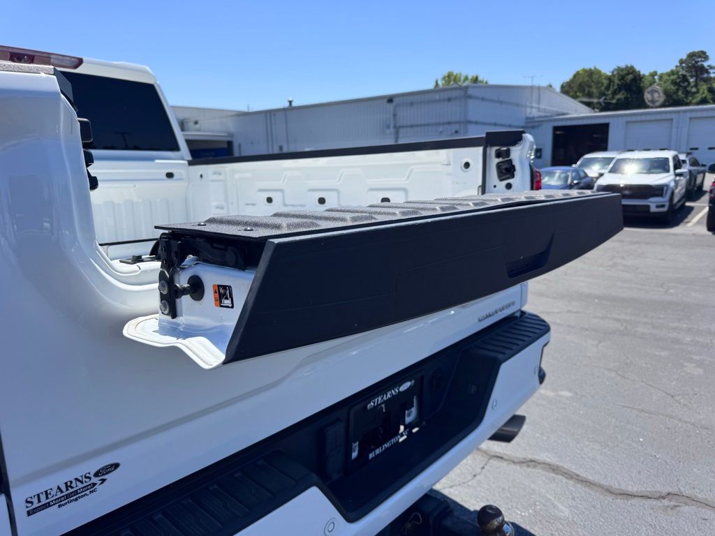 GMCSierra 2500HD25
