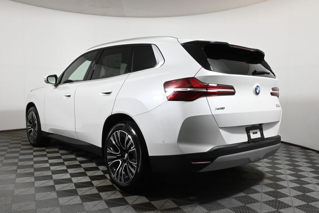 Thumbnail: 2025 BMW X3 - 5