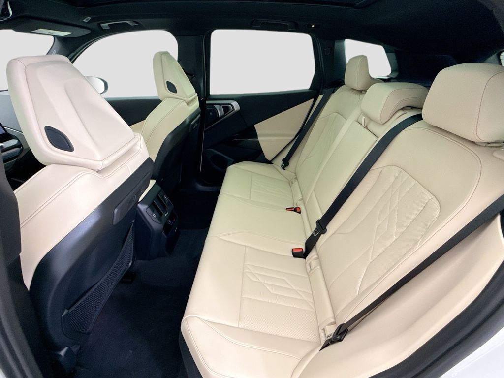 Thumbnail: 2026 BMW X3 - 20