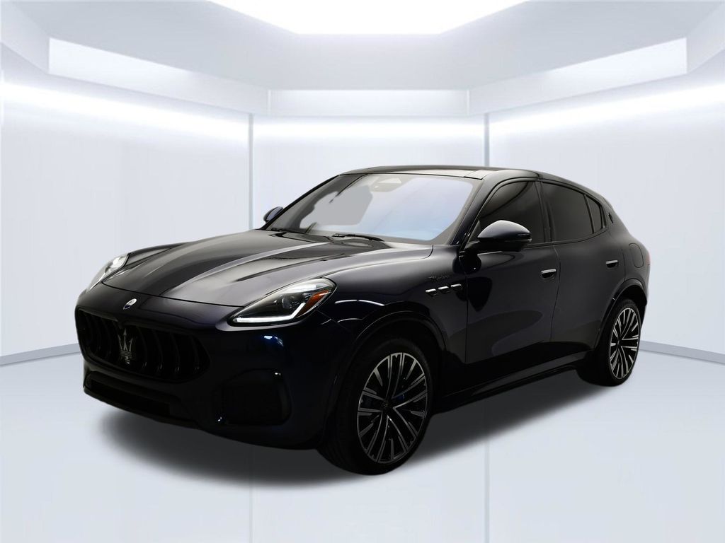 Thumbnail: 2023 Maserati Grecale - 1